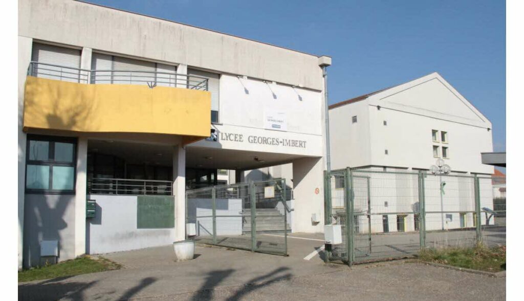 Façade du lycée Georges Imbert de Sarre-Union