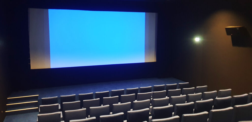 La salle de cinéma du Centre-socio-culturel